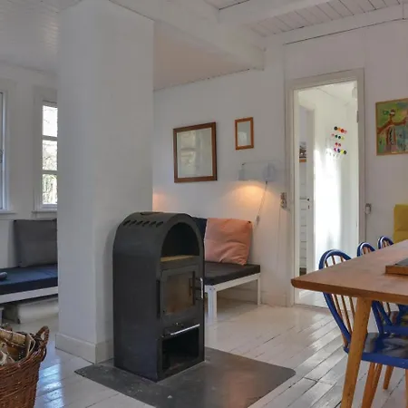 Дом отдыха Two-Bedroom Holiday Home In Frederiksvark